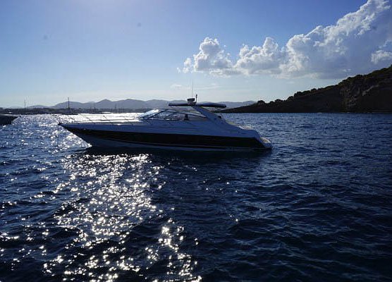 Sunseeker Camargue 47